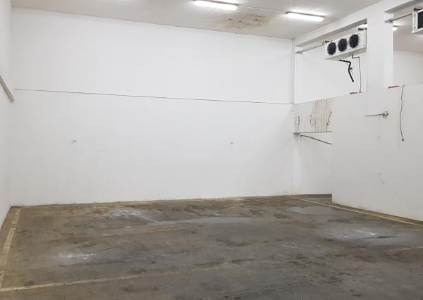 Predám výrobno-skladovací areál, 25km od NR, Obsolovce.