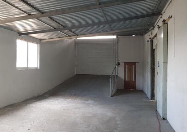 Predám výrobno-skladovací areál, 25km od NR, Obsolovce.