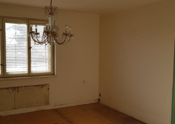 Predám RD Ivanka pri Nitre.