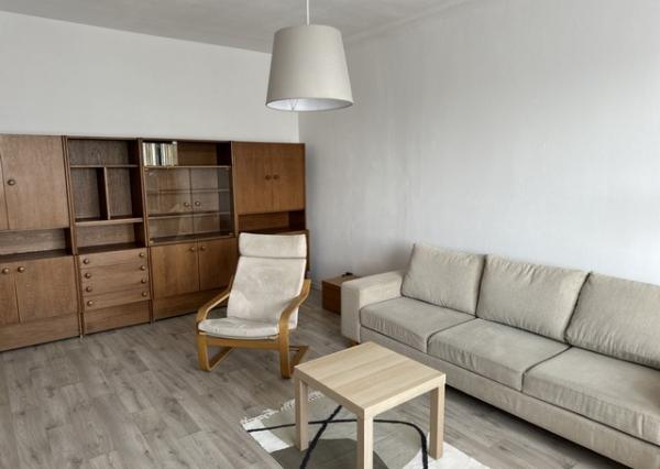 1,5i byt s lodžiou na prenájom - 42 m2, Súmračná ul.