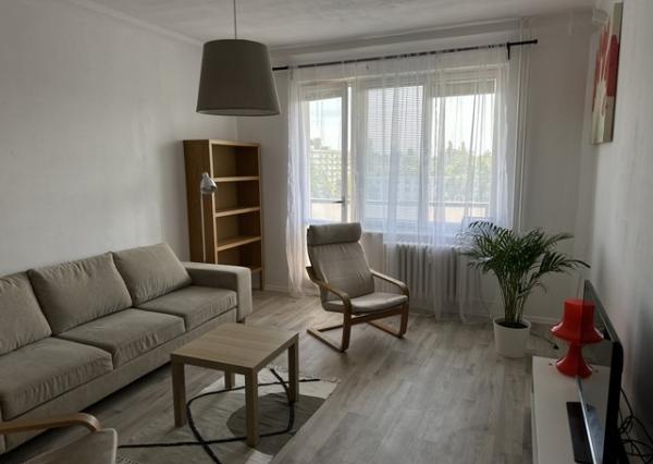 1,5i byt s lodžiou na prenájom - 42 m2, Súmračná ul.