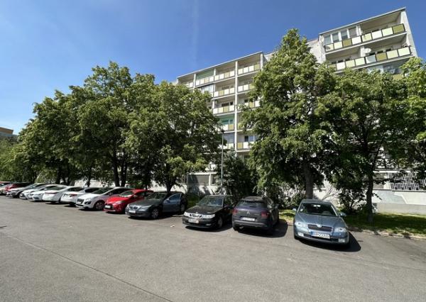 1,5i byt s lodžiou na prenájom - 42 m2, Súmračná ul.