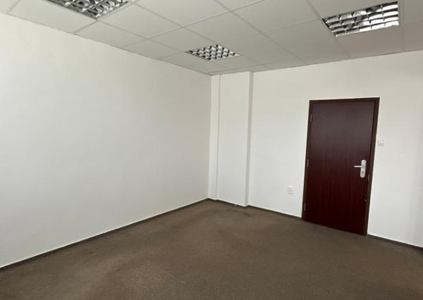 Kancelárske priestory na prenájom - od 15 m2, Bajkalská ul.