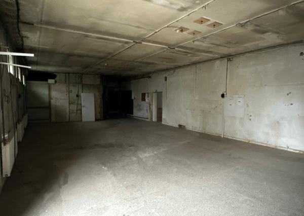 Skladovo-výrobný priestor na prenájom - 544 m2, Nádražná ul.