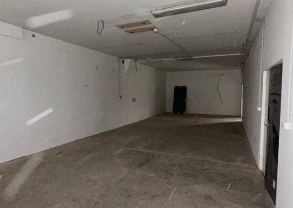 Skladovo-výrobný priestor na prenájom - 544 m2, Nádražná ul.