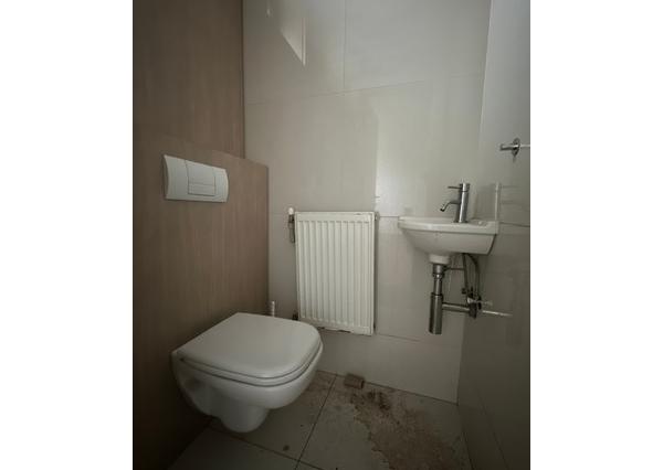 Skladovo-výrobný priestor na prenájom - 544 m2, Nádražná ul.