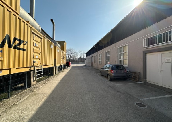Vykurovaný sklad na prenájom - 145 m2, Račianska ul.