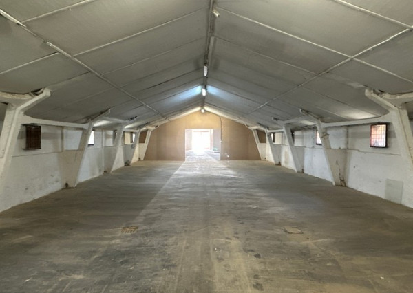 Skladovo-výrobný priestor na prenájom - 440 m2, Poľovnícka ul.