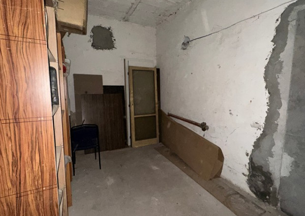 Skladovo-výrobný priestor na prenájom - 440 m2, Poľovnícka ul.