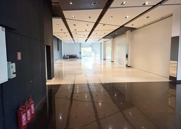 Obchodný priestor na prenájom - 340 m2, Stará Vajnorská