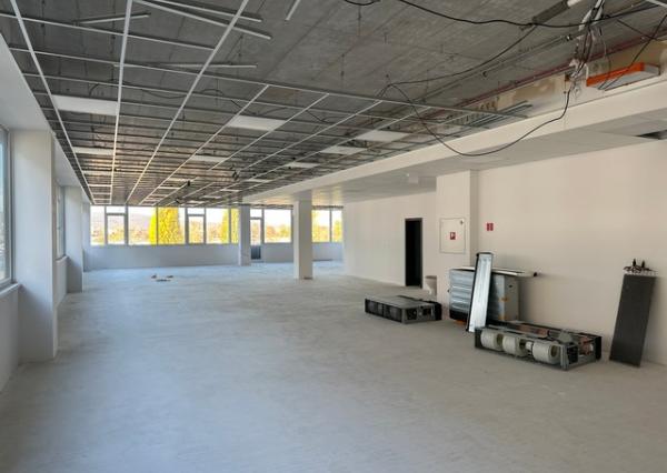 Priestory na rôzne využitie na prenájom - 258 m2, Tomášikova ul.