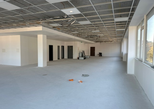 Priestory na rôzne využitie na prenájom - 258 m2, Tomášikova ul.