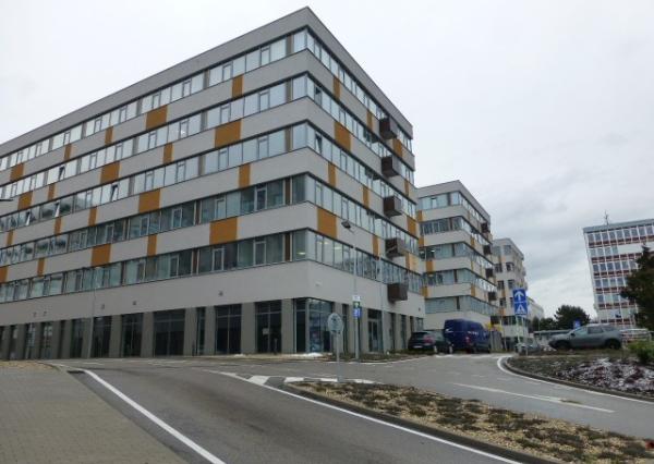 Priestory na rôzne využitie na prenájom - 258 m2, Tomášikova ul.