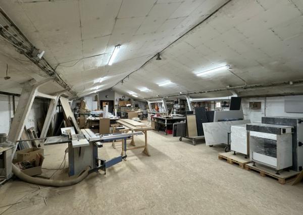 Priestor s administratívnym zázemím na prenájom - 400 m2, Poľovnícka ul.