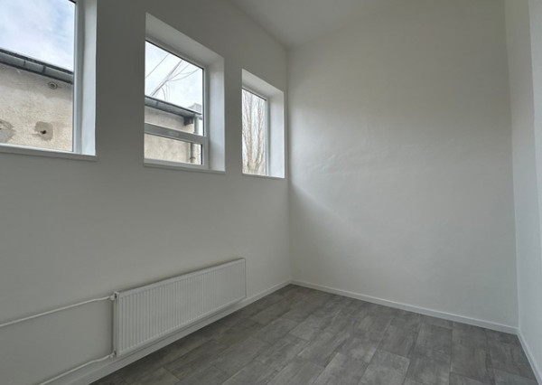 Skladovo prevádzkový priestor na prenájom - 166 m2, Odborárska ul.