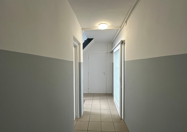 Skladovo prevádzkový priestor na prenájom - 166 m2, Odborárska ul.