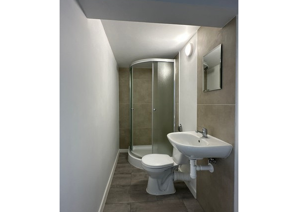 Skladovo prevádzkový priestor na prenájom - 166 m2, Odborárska ul.