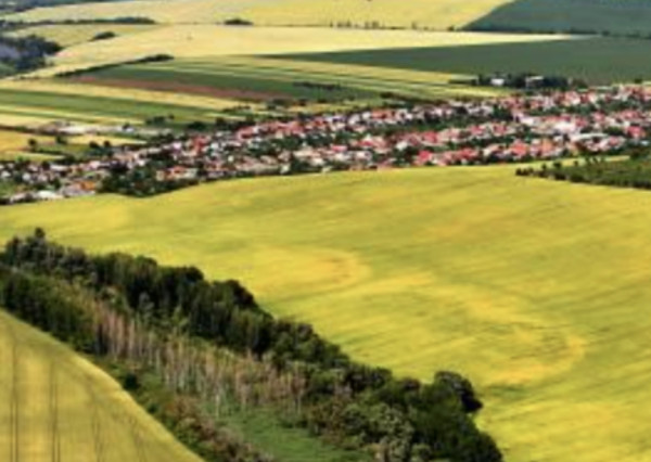 Predám pôdu kataster Jarok.