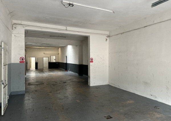 Skladovo-výrobný priestor s priamym vstupom na prenájom - 182 m2, Panónska cesta