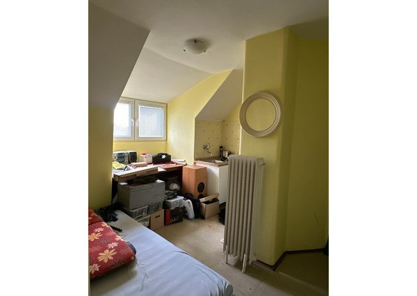 Podpivničený 3i dom s veľkým pozemkom vo Vajnoroch