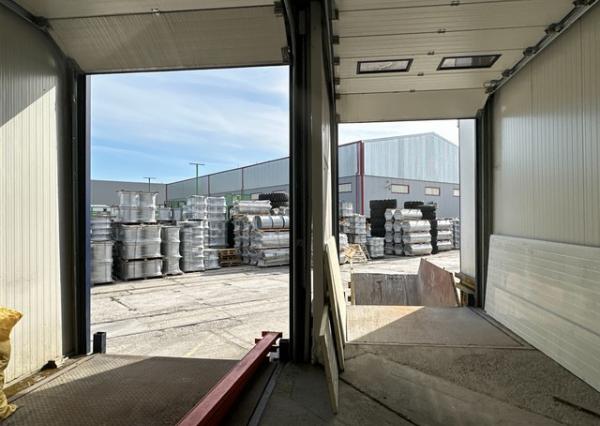 Skladové priestory s možnosťou delenia - 360 m2-1.800 m2, ul. Na Pántoch