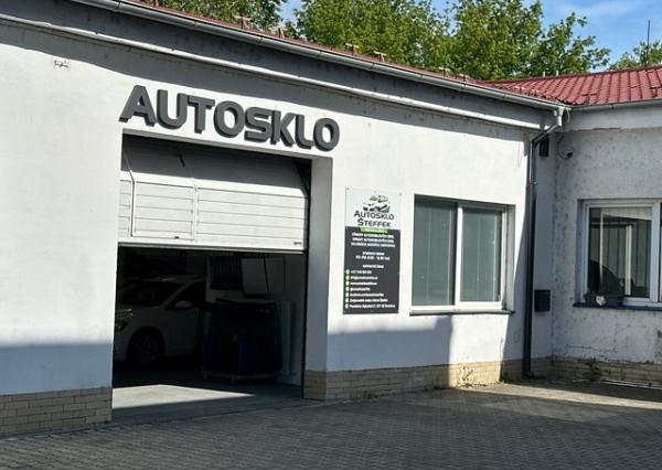 Skladovo-servisný priestor na prenájom - 94,5 m2, Bajkalská ul