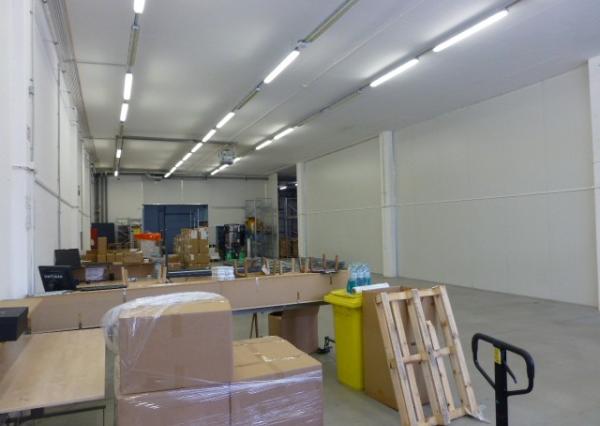 Obchodné priestory (showroom) na prenájom - 320 m2, ul. Stará Vajnorská