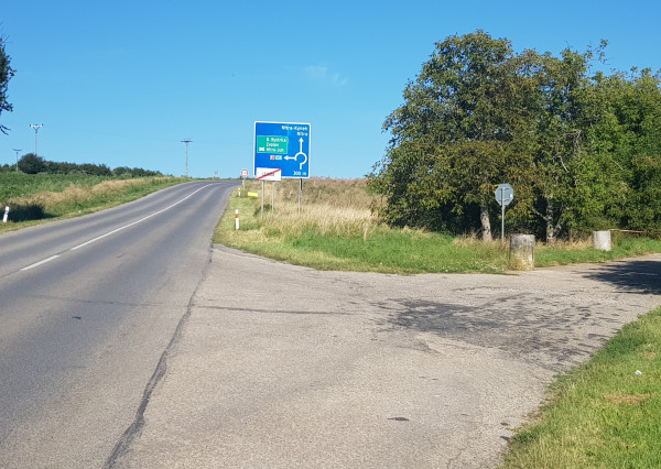 Predám pozemok Nitra - Lehota 2694m2.