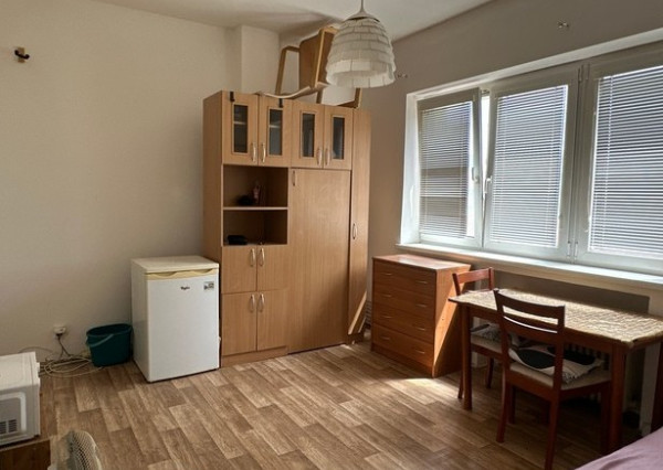 REZERVOVANÉ - Garzónka v centre mesta na prenájom -  24 m2, Mickiewiczova ul.