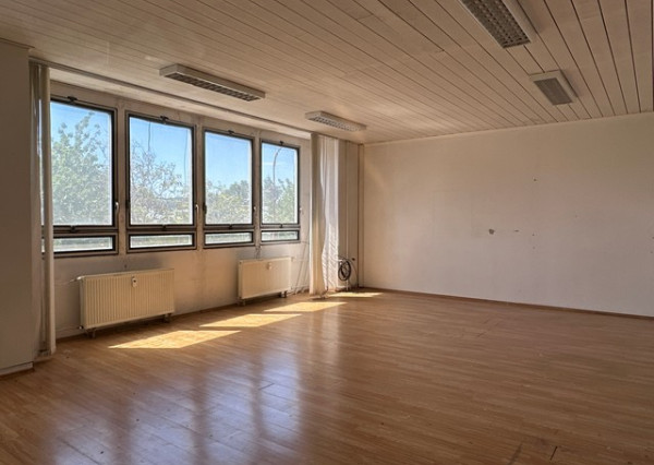 Multifunkčné priestory na prenájom - od 18 m2, Pestovateľská ul.