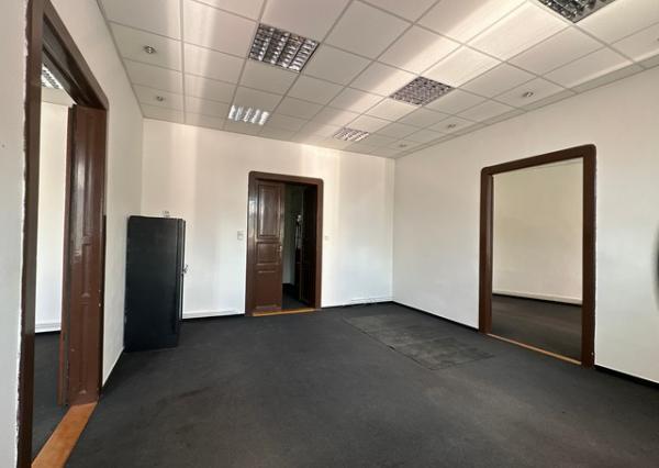 Kancelárske priestory na prenájom - od 103 m², Šafárikovo námestie