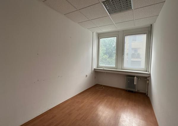 Kancelárske priestory na prenájom - od 12 m2, Pluhová ul.