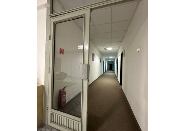 Kancelárske priestory na prenájom - od 12 m2, Pluhová ul.