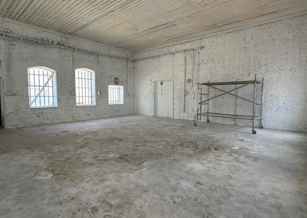 Skladovo prevádzkový priestor na prenájom - 160 m2, Odborárska ul.