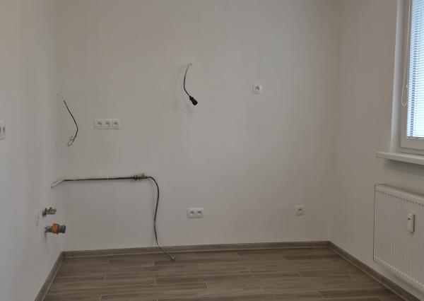 Predám 2 izb.byt Nitra - Párovce.