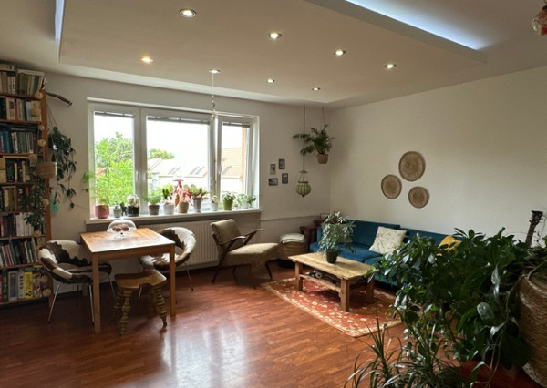Svetlý 3-izbový byt s loggiou – 69 m², Tomanova ul.