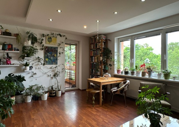 Svetlý 3-izbový byt s loggiou – 69 m², Tomanova ul.