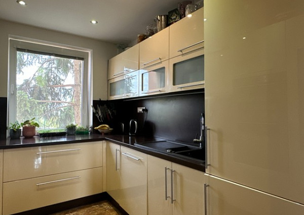 Svetlý 3-izbový byt s loggiou – 69 m², Tomanova ul.