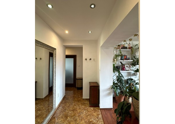 Svetlý 3-izbový byt s loggiou – 69 m², Tomanova ul.