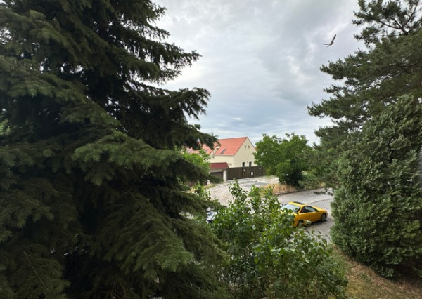 Svetlý 3-izbový byt s loggiou – 69 m², Tomanova ul.