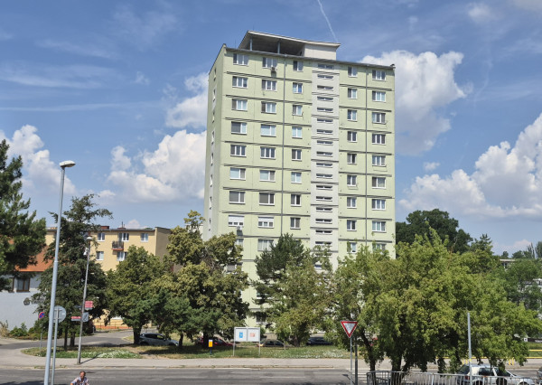 Predám 2 izb.byt Nitra - Párovce.