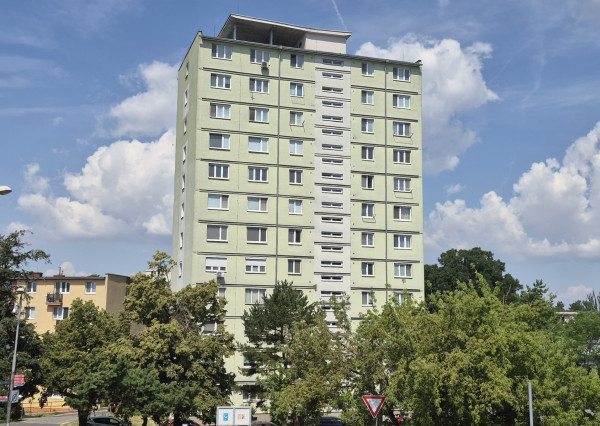 Predám 2 izb.byt Nitra - Párovce.