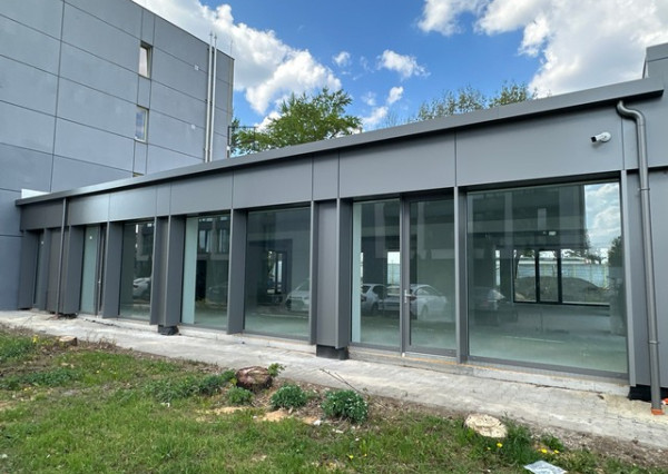 Retailový priestor na prenájom – 170 m², Vlčie Hrdlo
