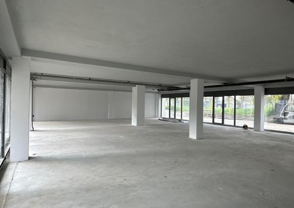 Multifunkčný priestor na prenájom – 680 m², Vlčie hrdlo