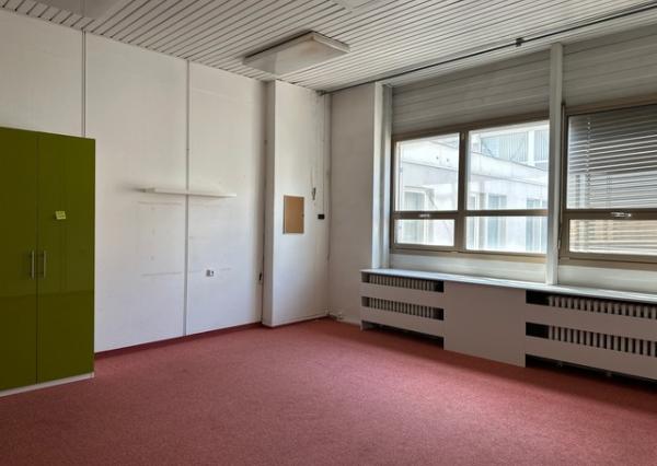 Multifunkčné priestory na prenájom - od 18 m2 do 38 m2, Tomášikova ul.