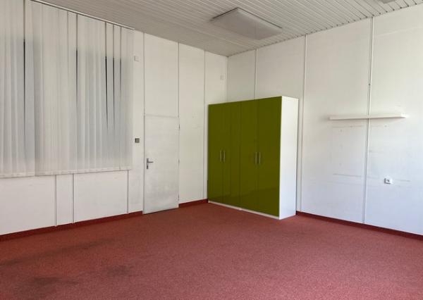 Multifunkčné priestory na prenájom - od 18 m2 do 38 m2, Tomášikova ul.