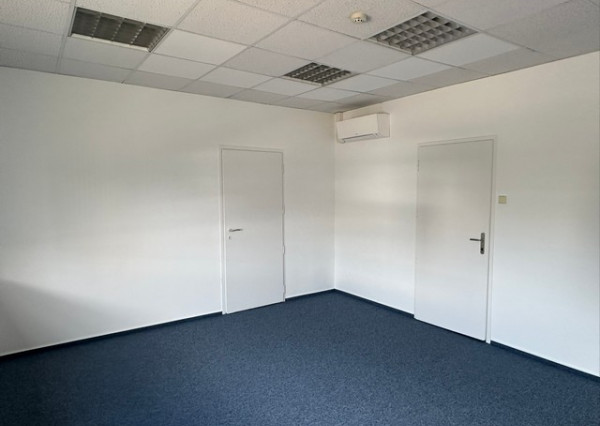 Kancelárie v centre mesta na prenájom - od 20 m2, ul. Námestie SNP.