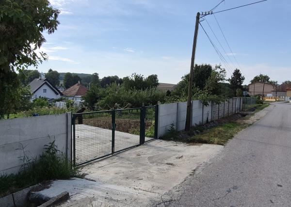 Predám RD Andač ihneď k nasťahovaniu.