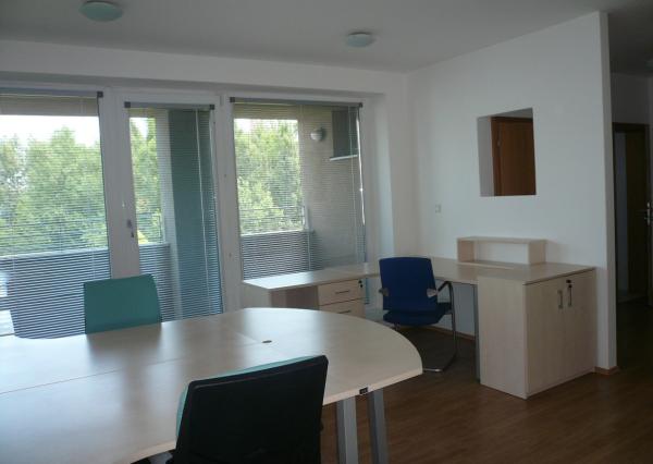 Reprezentatívny kancelársky priestor – 54 m², Bajkalská ul.