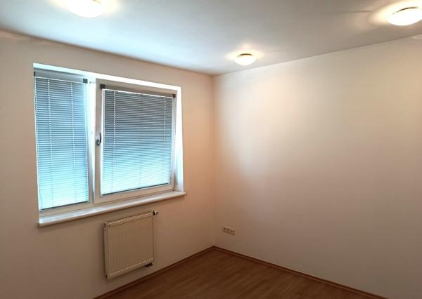 Reprezentatívny kancelársky priestor – 54 m², Bajkalská ul.